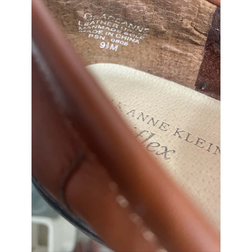 Anne Klein Graceanns  Iflex tobacco leather 9 1/2 M women's‎ slip on tassels - Picture 7 of 8